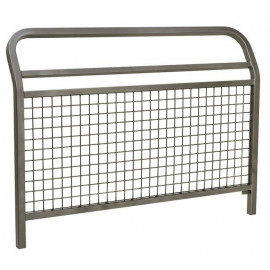 Barrière conviviale grillagée mobilier urbain ovalequip